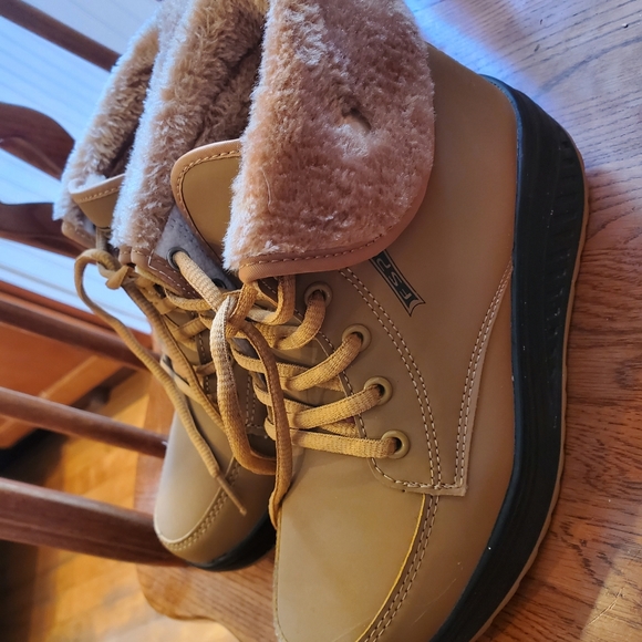 Girl shoes US 5 / 36cm  yellow/brown. - Picture 3 of 8